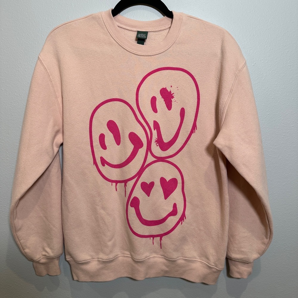 Wild Fable Pink Smiley Face Graphic Sweatshirt Women's XS - Picture 2 of 5